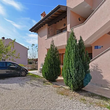 Fuer 5 Personen Ca 80 Qm In Bale, Istrien Istrische Riviera *